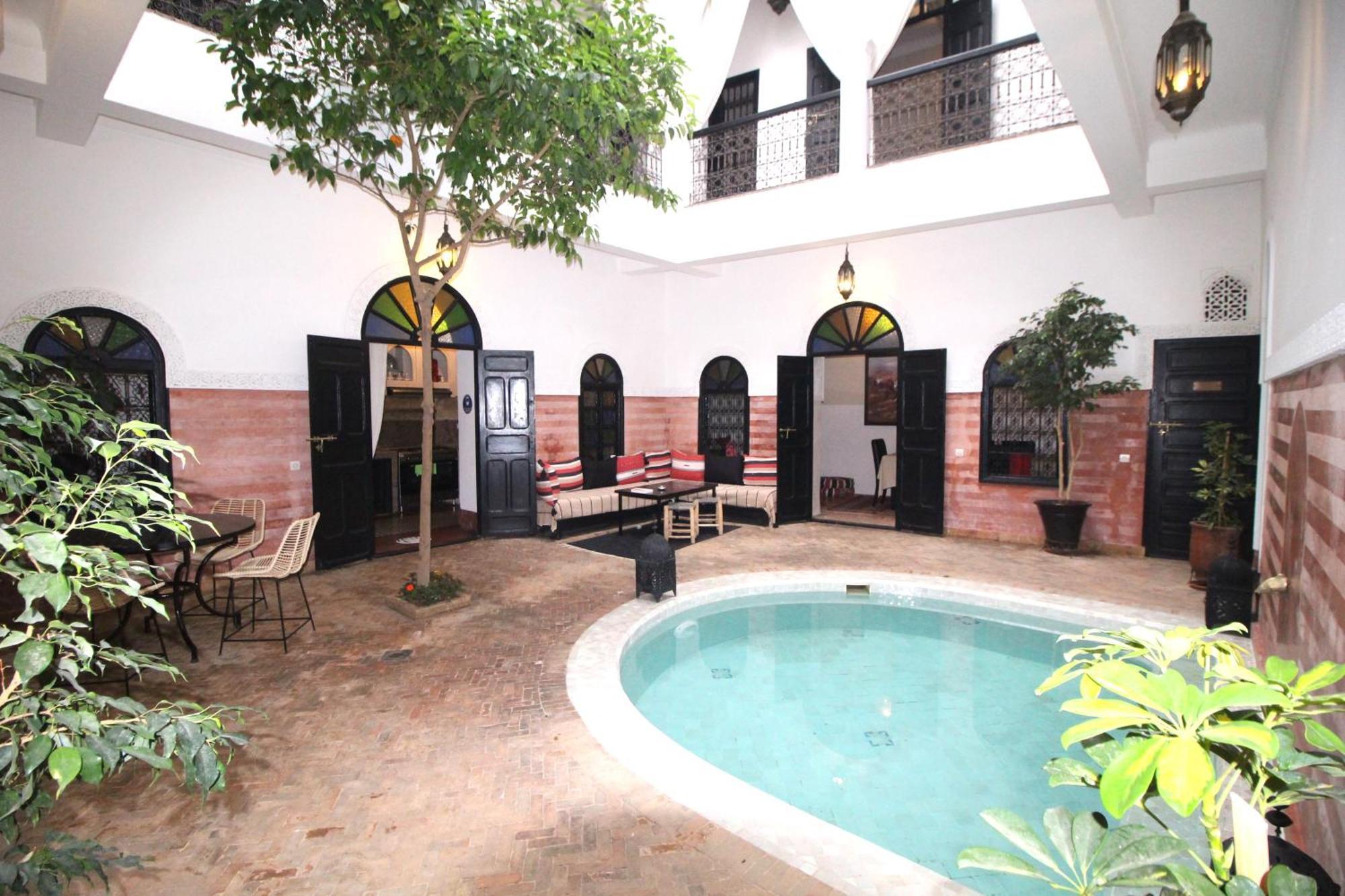 Riad El Gnaouia Hotel Marrakesh Exterior photo