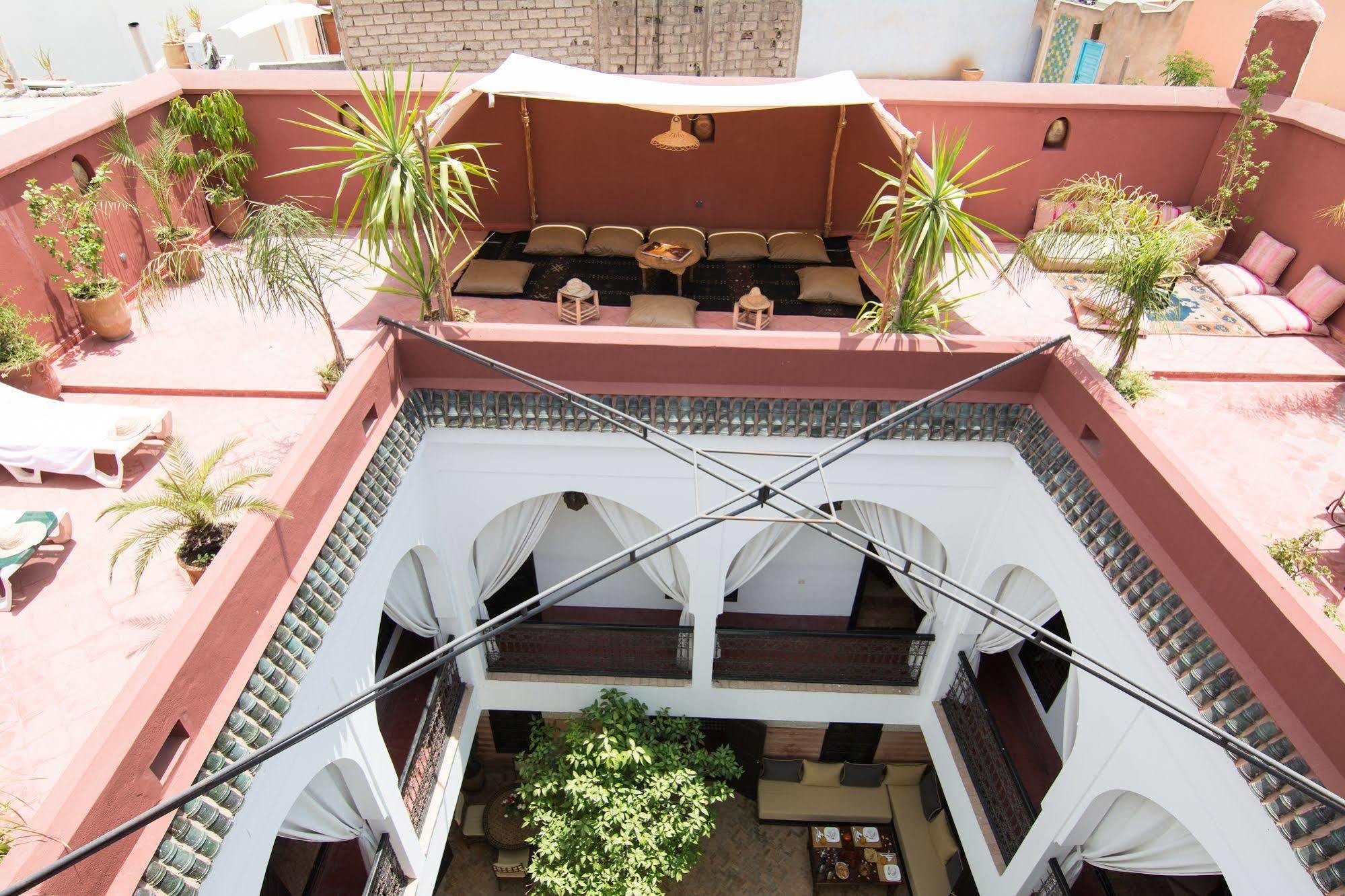 Riad El Gnaouia Hotel Marrakesh Exterior photo